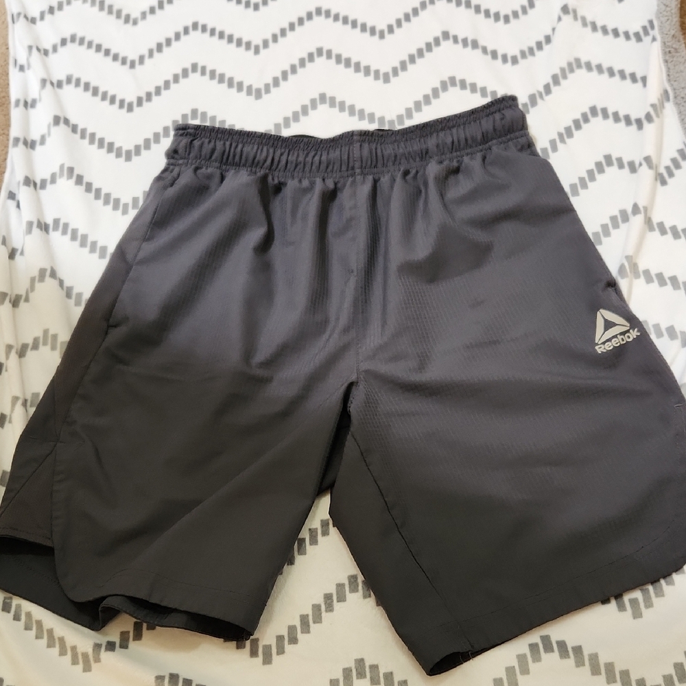 Reebok Gray Athletic Shorts Lightweight Elastic Waist